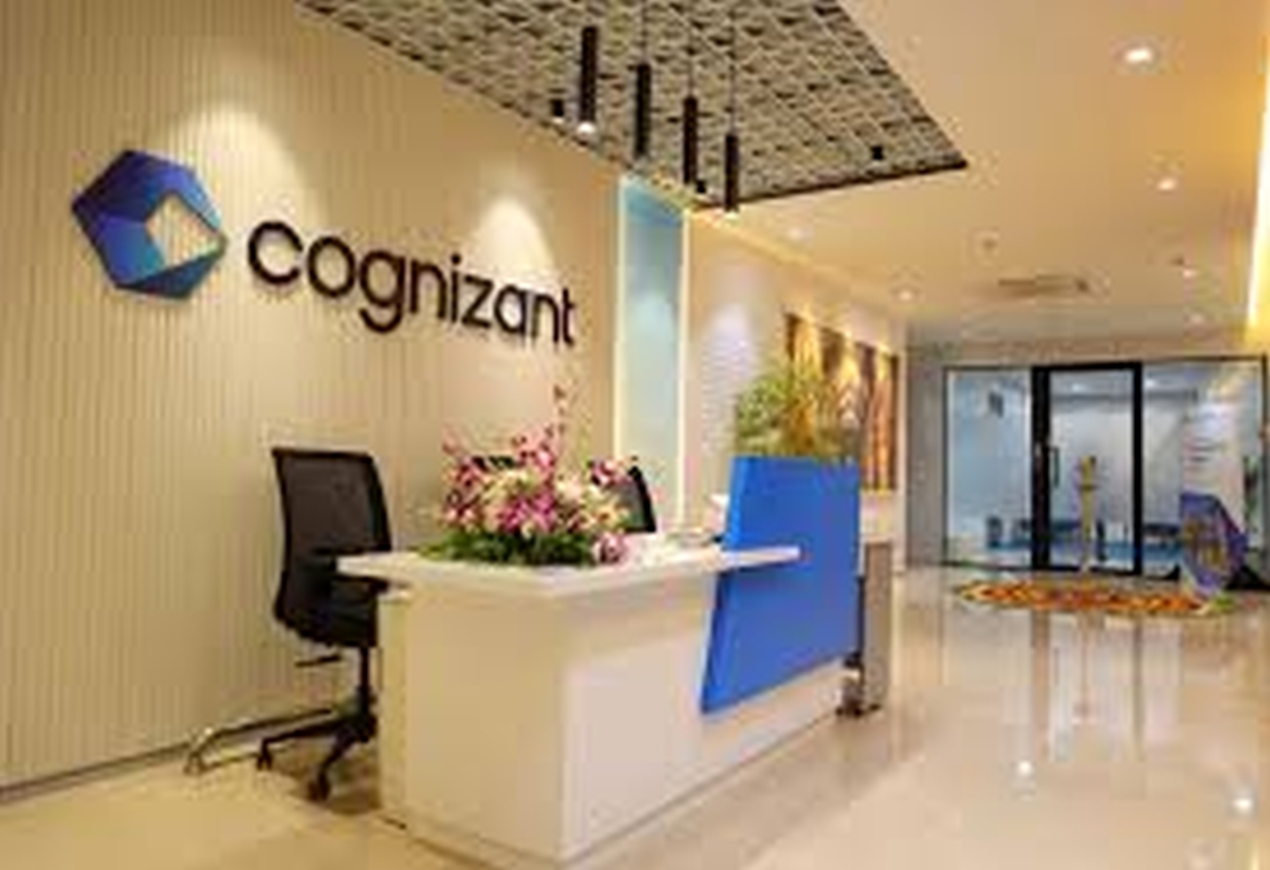 Cognizant Secures $1B Deal with Top Healthcare Firm!
